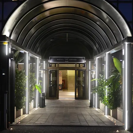 Hotel The Brand 4*