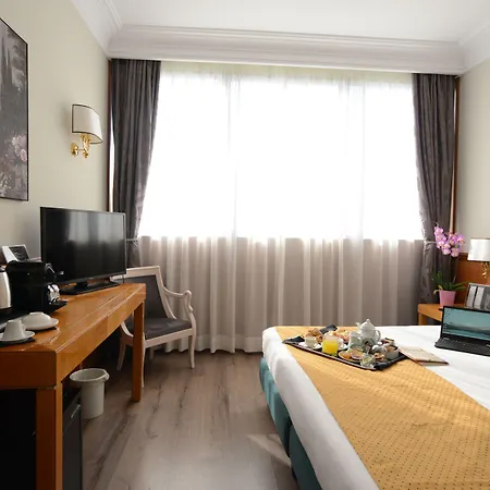 The Brand 4* Rome
